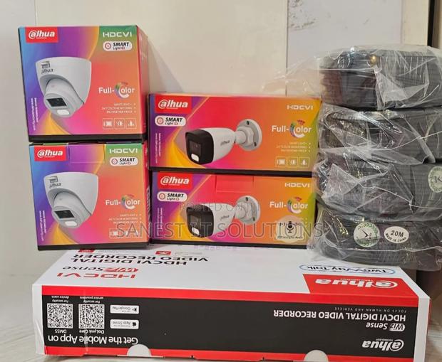 4 Channel Analogue CCTV Camera With Full Colour and Audio · Photo 2