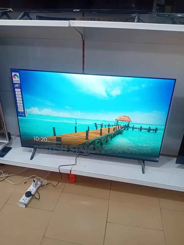 Powerful Picture Ailyons 55” Smart Tv · Photo 1