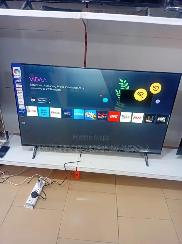 Powerful Picture Ailyons 55” Smart Tv · Photo 2