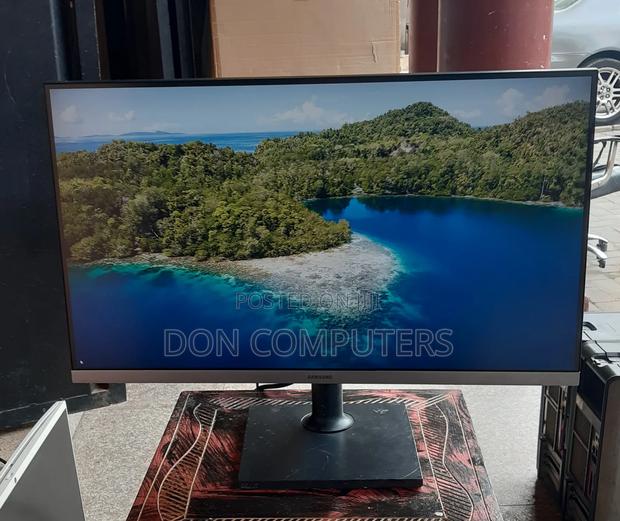 Samsung 28 Inches Uhd Ips Edgeless Monitor · Photo 1