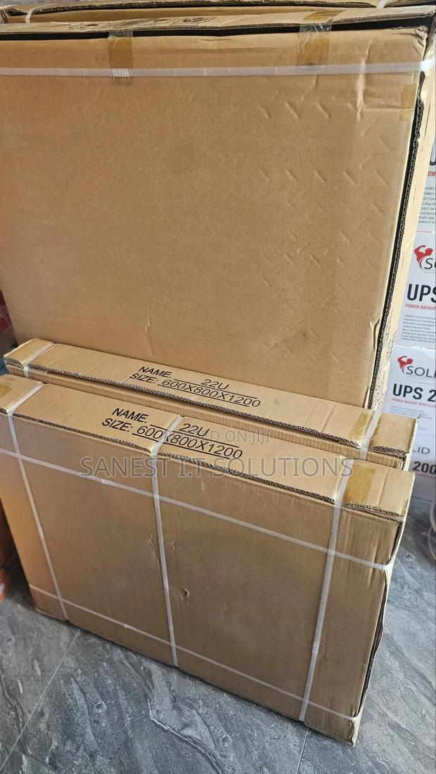 22u Network Rack Cabinet · Photo 2