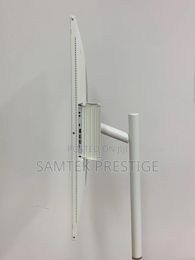 Samtek 32inches Android Rechargeable Smart Tv · Photo 2