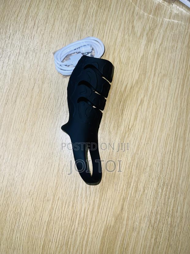 Penis Sleeve Cock Ring · Photo 1