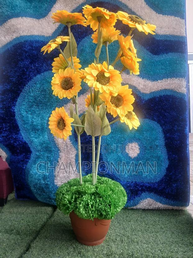 Artificial Flowers · Photo 1