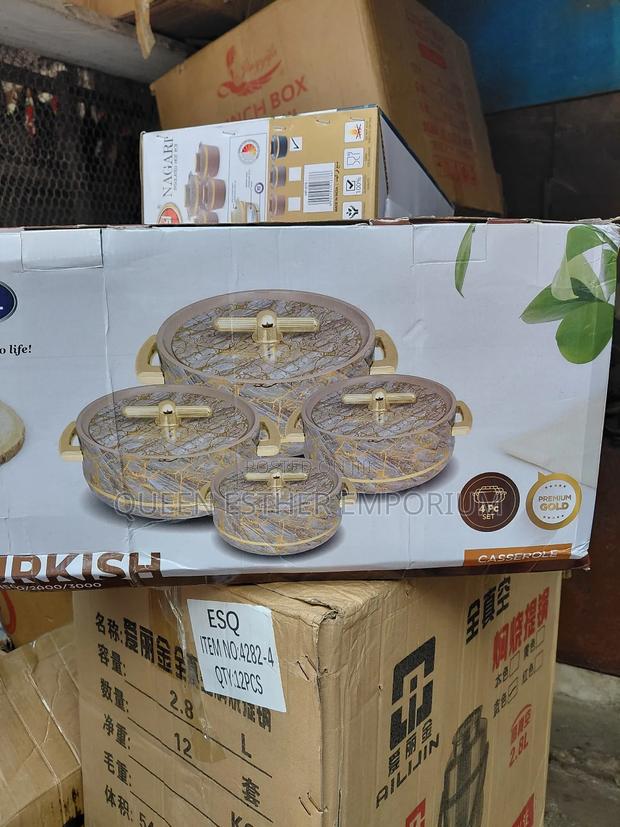 Kitchenware · Photo 1