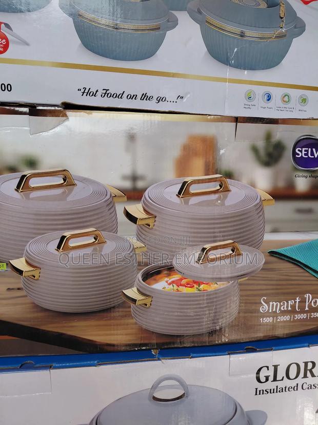 Kitchenware · Photo 1