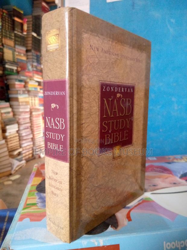Nasb Study Bible Zondervan · Photo 1