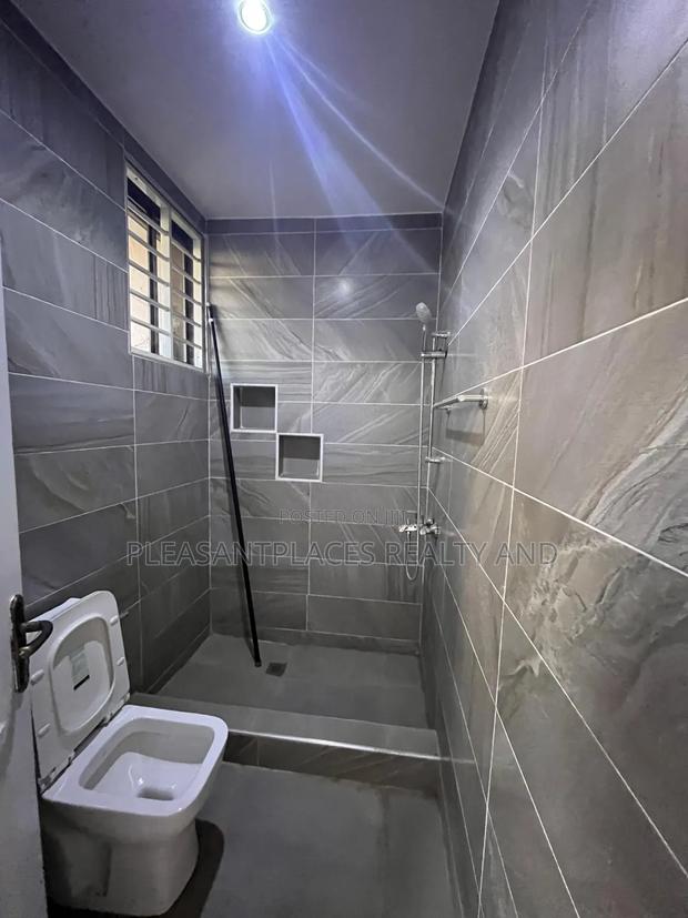 2bdrm Apartment in Pleasantplaces, Adjiriganor for rent · Photo 4