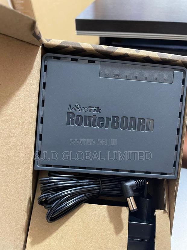 Compact. Powerful. Affordable. The Mikrotik Hex Series · Photo 1