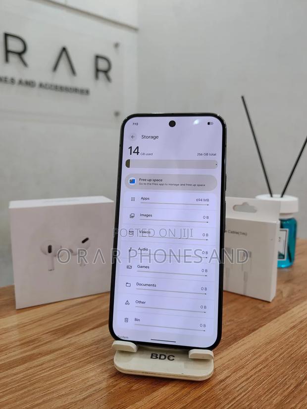 Google Pixel 9 Pro XL 256 GB Black · Photo 4