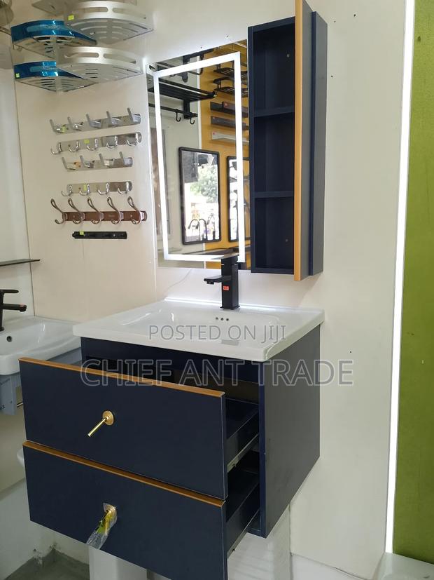 Classy Hand Wash Cabinet Basin With Touchscreen Mirror W5060 · Photo 2