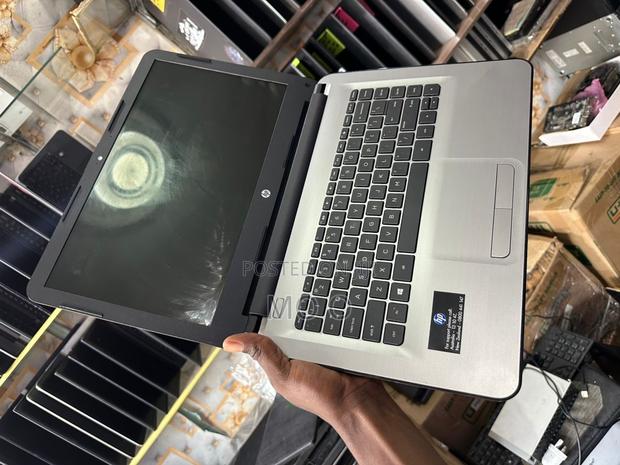 Laptop HP 14-Dq1025cl 12GB Intel Celeron HDD 500GB · Photo 4
