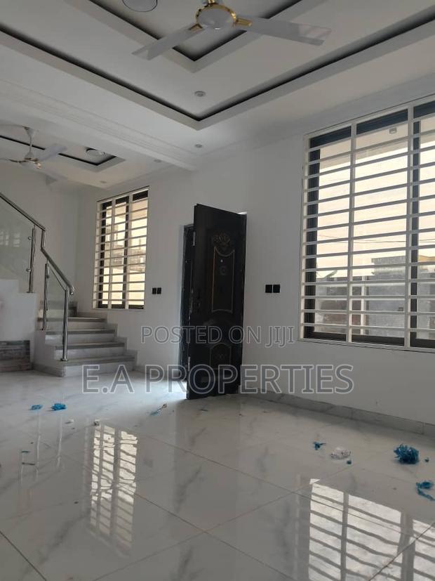 3bdrm House in E A Properties, Coca Cola for sale · Photo 2