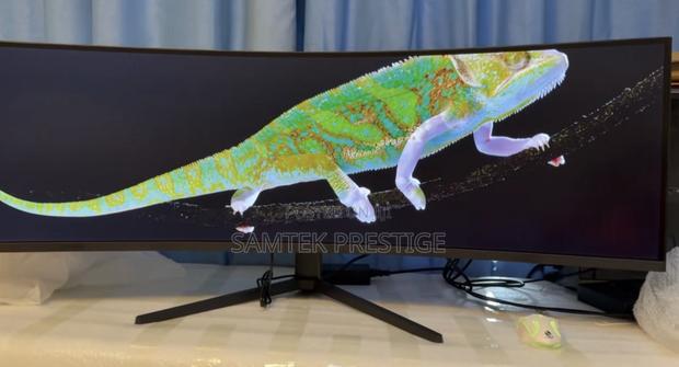 Samtek 49inch Curve 165hz Gaming Monitor · Photo 4