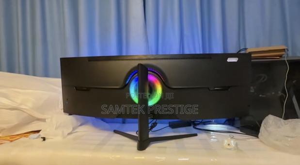 Samtek 49inch Curve 165hz Gaming Monitor · Photo 5