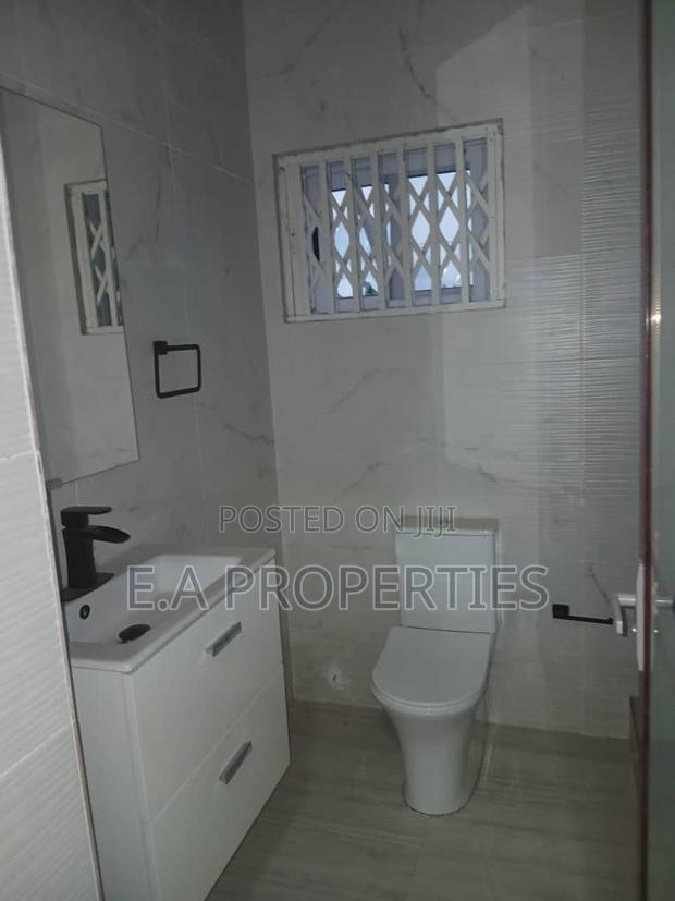 2bdrm Apartment in E A Properties, Ghana Flag for rent · Photo 5