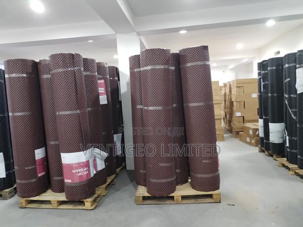 Waterproof Dimpled Membrane, Delta - Np Drain With Geotextile · Photo 2