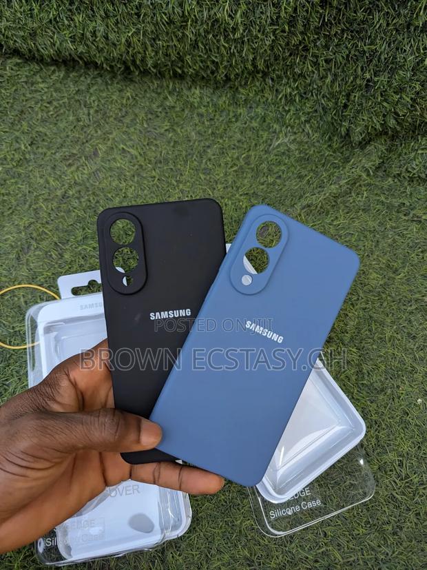 Samsung Galaxy S25 Edge Silicone Case · Photo 4
