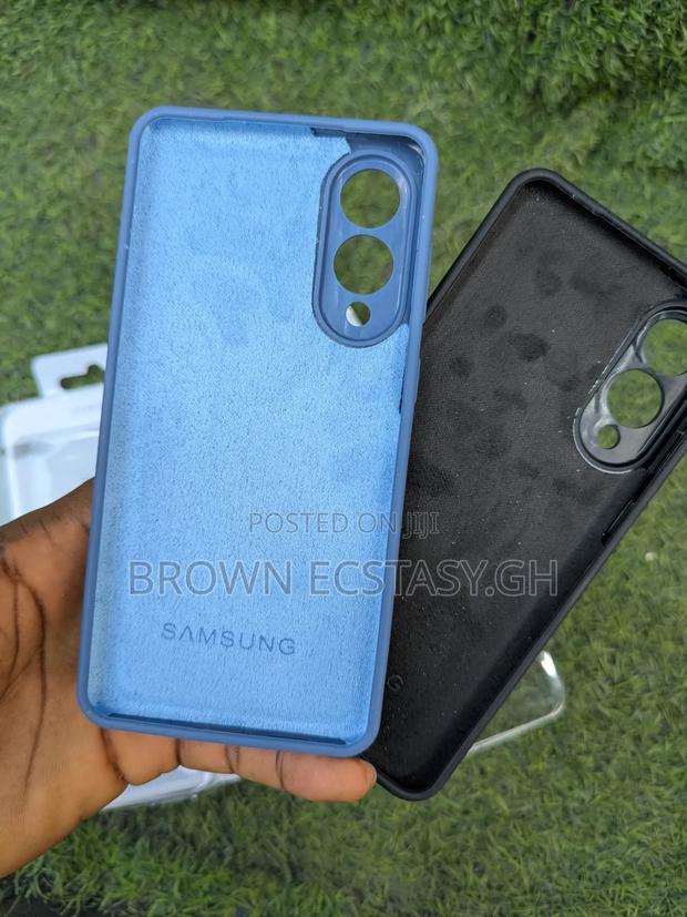Samsung Galaxy S25 Edge Silicone Case · Photo 3