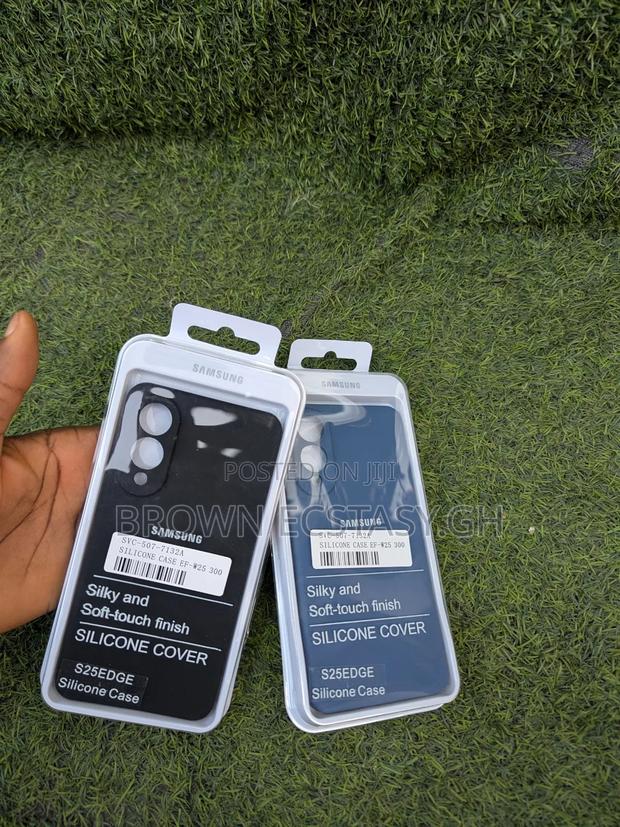 Samsung Galaxy S25 Edge Silicone Case · Photo 2