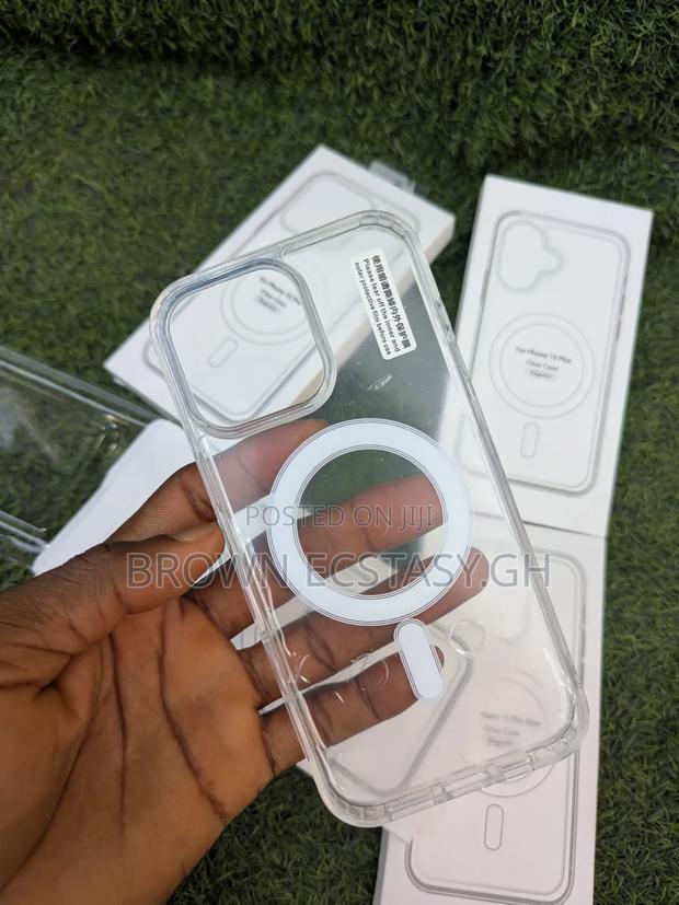 iPhone 14/15/16 Pro And Pro Max Max Transparent Case · Photo 1