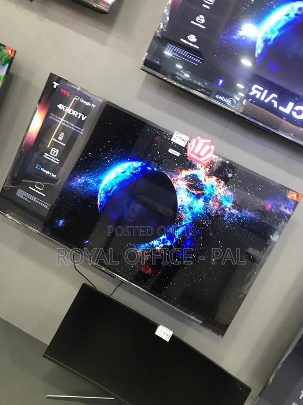 TCL Uhd 55inch Christmas Promo Television Set · Photo 1