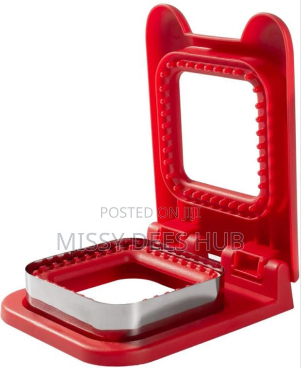 Sandwich Cutter · Photo 7