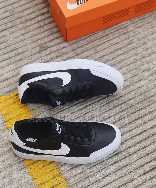 Nike Men’S Court Shot Leather · Photo 1