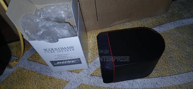 Bose Acoustimass Cube Speaker · Photo 4