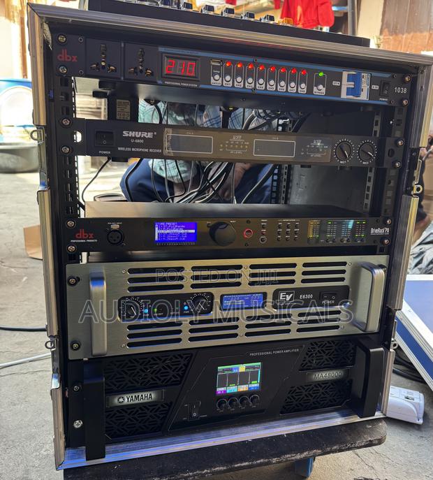 Single Bass Ev and Full Range With Full Set of Rack · Photo 1