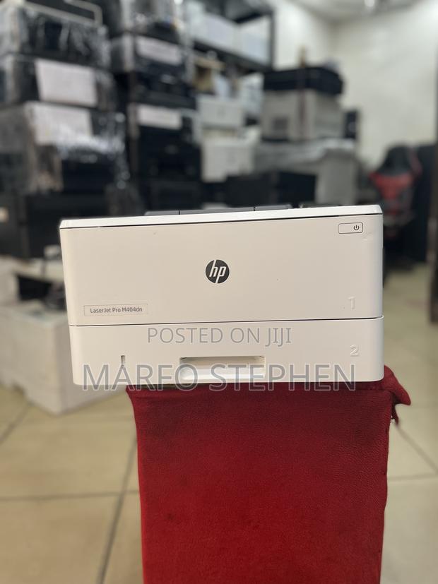 Hp Laserjet M402 · Photo 1