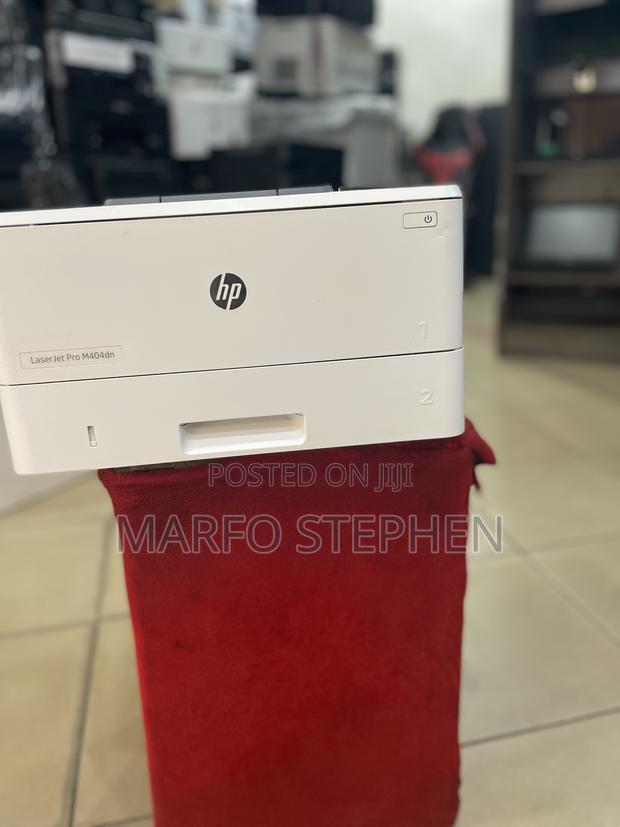 Hp Laserjet M402 · Photo 2