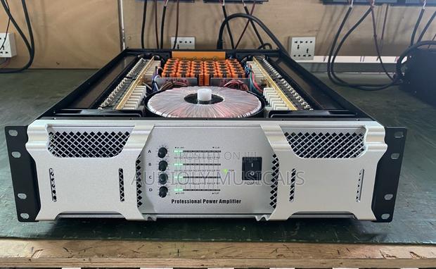 Ev 4-Channel Amplifier S900plus · Photo 1