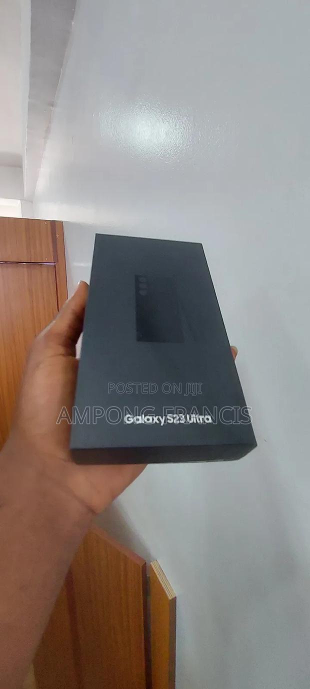 New Samsung Galaxy S23 Ultra 256 GB Black · Photo 1
