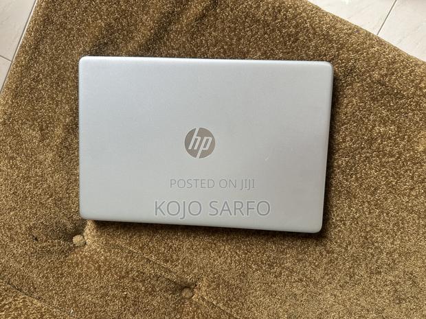Laptop HP 15s 8GB AMD Ryzen 5 SSD 256GB · Photo 2