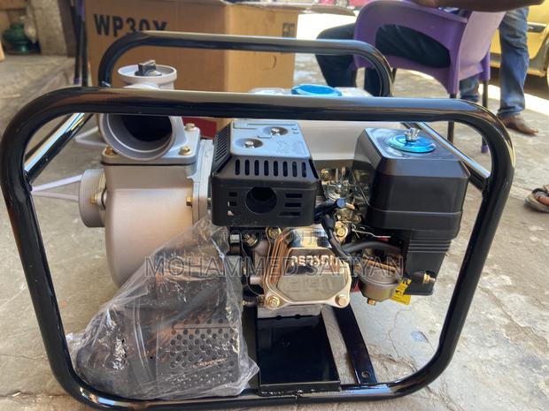 Person Water Pump · Photo 5