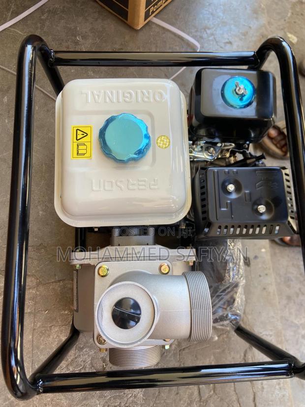 Person Water Pump · Photo 6