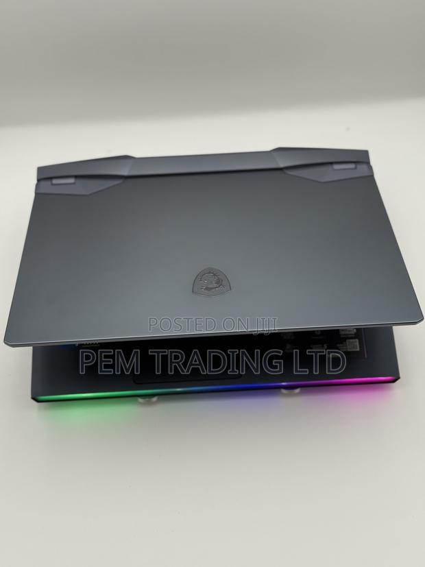 Laptop MSI GE66 Raider 16GB Intel Core I7 SSD 512GB · Photo 2