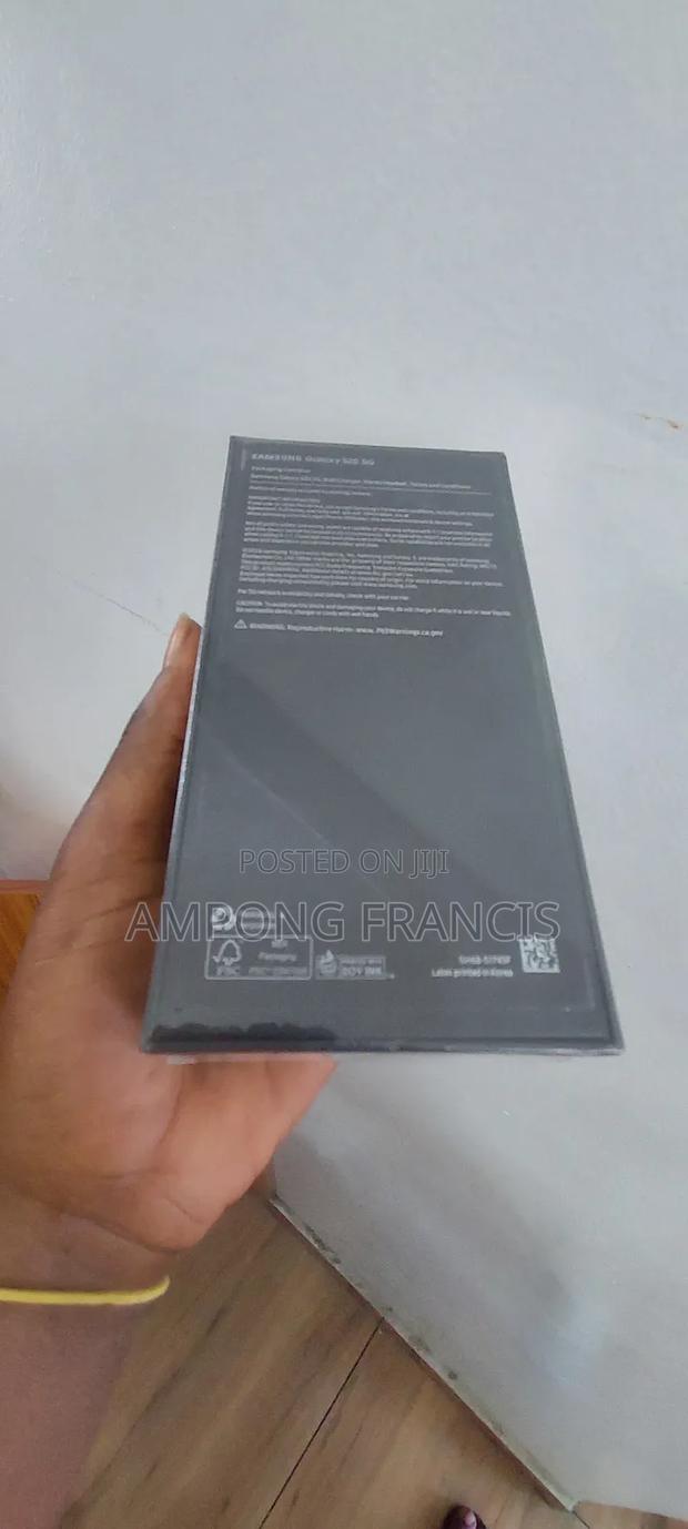 New Samsung Galaxy S20 128 GB · Photo 2