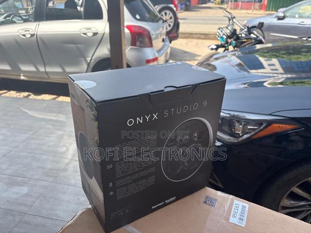 Harman Kardon Onyx Studio Ix Luxury Sound Speaker · Photo 1