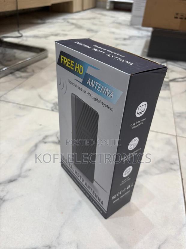 Digital HDTV Antenna for Free Channels · Photo 1