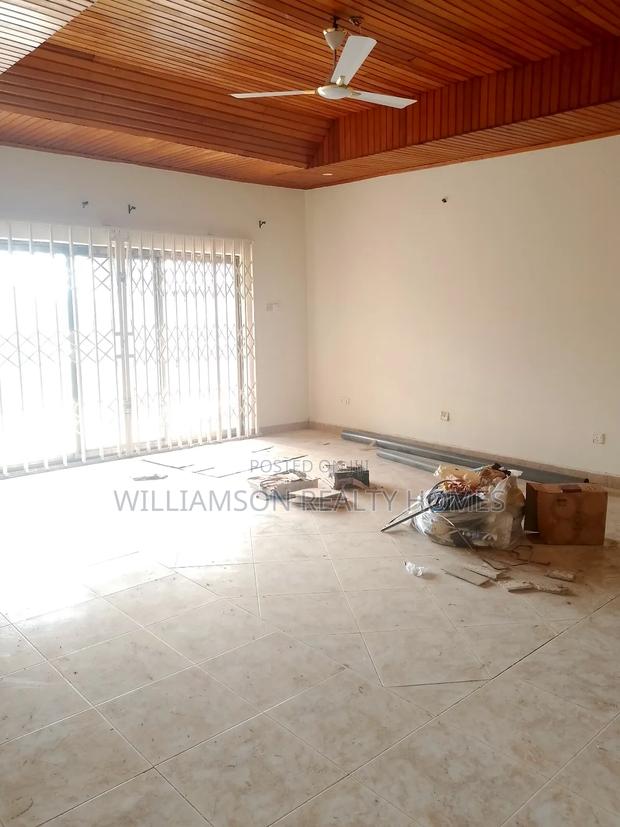 4bdrm House in Community 18 Area, Spintex for rent · Photo 6