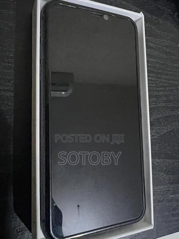 Apple iPhone 11 128 GB Black