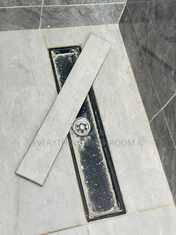 Tiles Floor Drain_tile-Insert Floor Drain · Photo 4