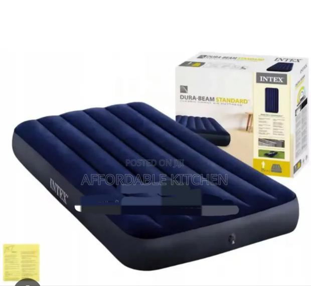 Inflated Matress · Photo 1