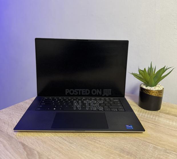 Laptop Dell XPS 15 (9530) 16GB Intel Core I7 SSD 512GB · Photo 2