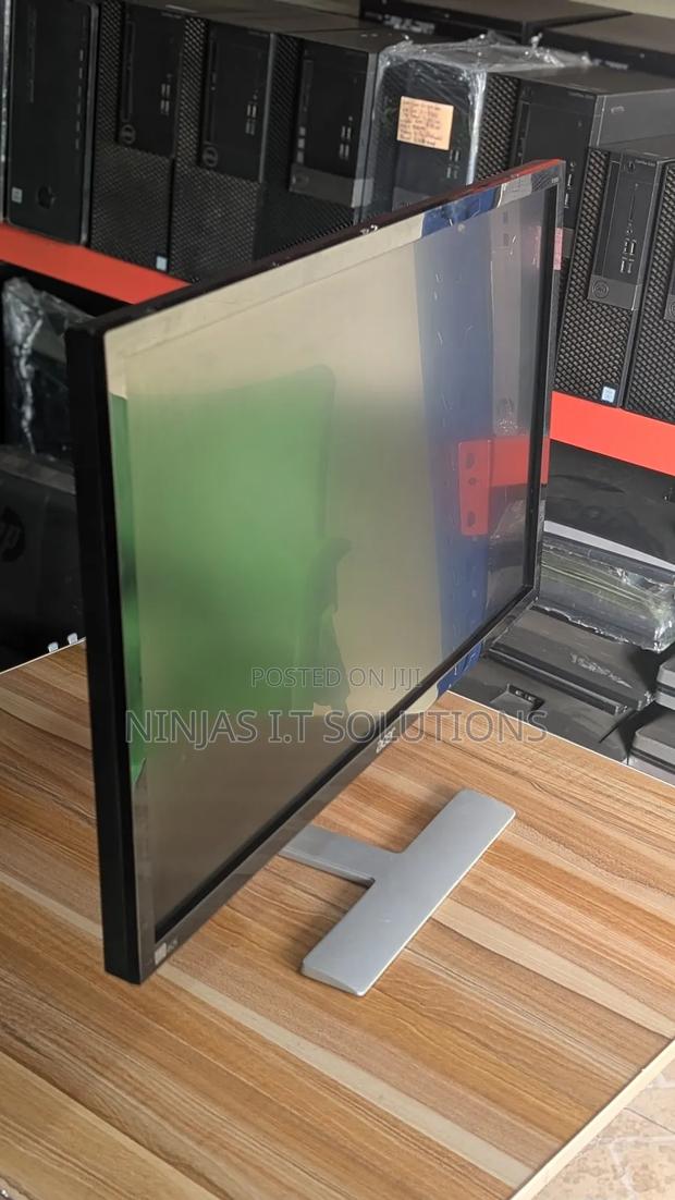 Acer Rt280k Monitor · Photo 1