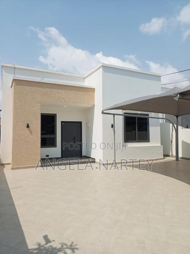 3bdrm House in Community 18 Spintex for sale · Photo 1
