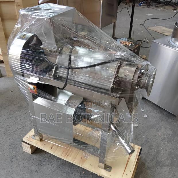 Commercial Industrial Juicer (200 to 300kg Per Hour) · Photo 1