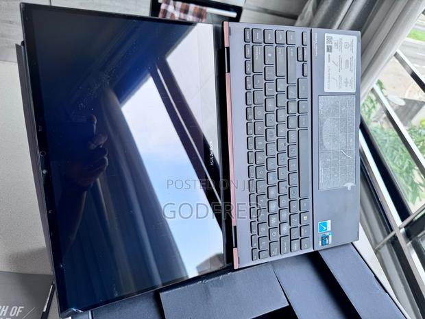 New Laptop Asus Zenbook Flip 13 UX363 16GB Intel Core i7 HDD+SSD 512GB · Photo 8